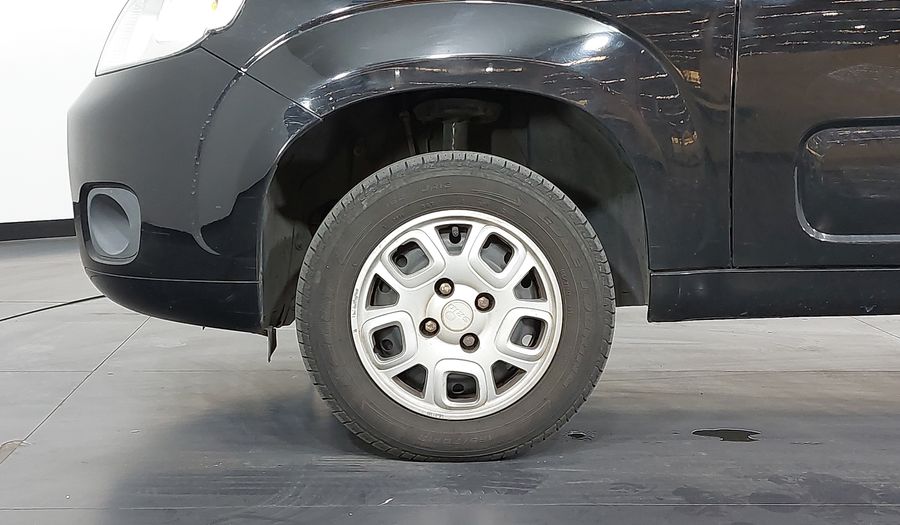 Fiat Uno EVO VIVACE Hatchback 2015