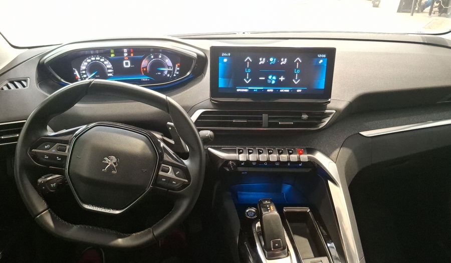 Peugeot 3008 1.5 BLUEHDI EAT8 130 ACTIVE Suv 2021