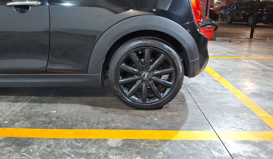 Mini Cooper S 2.0 COOPER SALT Hatchback 2016