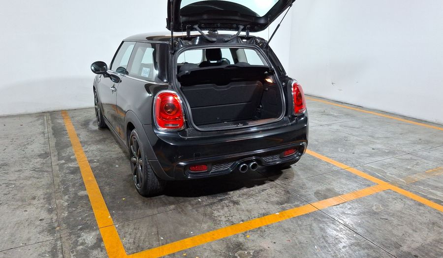 Mini Cooper S 2.0 COOPER SALT Hatchback 2016