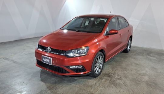 Volkswagen • Vento