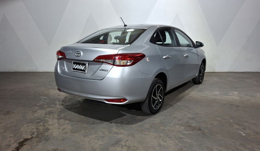 Toyota Yaris 1.5 CORE CVT Sedan 2022