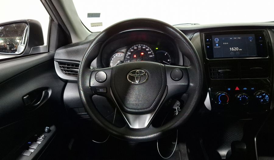 Toyota Yaris 1.5 CORE CVT Sedan 2022