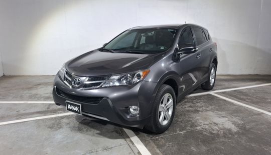 Toyota • RAV4