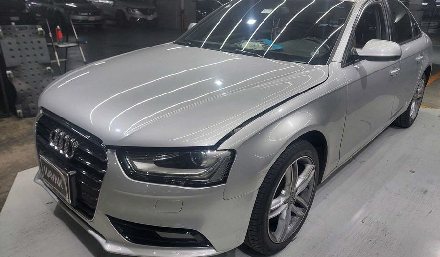 Audi A4 1.8 TFSI TRENDY MULTITRONIC Sedan 2014