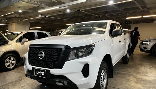 Nissan • Frontier