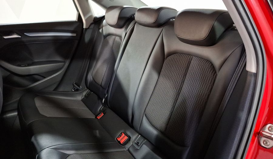 Audi A3 1.8 TFSI ATTRACTION S TRONIC Sedan 2016