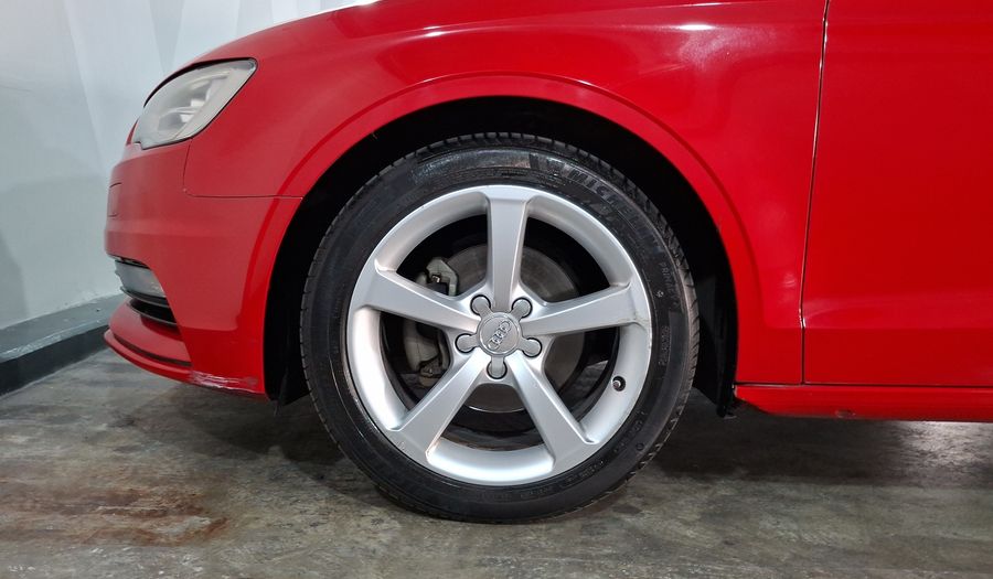 Audi A3 1.8 TFSI ATTRACTION S TRONIC Sedan 2016