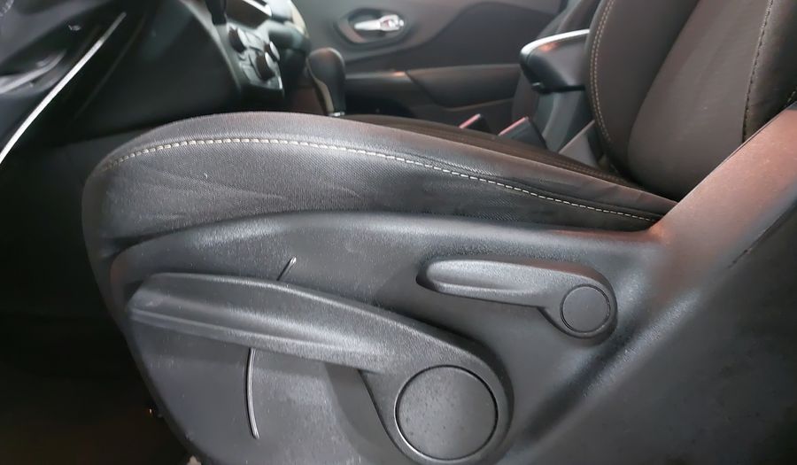 Jeep Cherokee 2.4 LATITUDE 4X2 Suv 2016