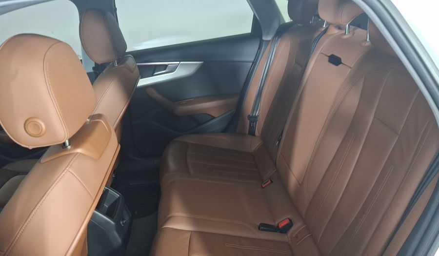 Audi A4 2.0 MHEV 40 TFSI SELECT DCT Sedan 2023