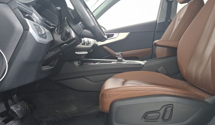 Audi A4 2.0 MHEV 40 TFSI SELECT DCT Sedan 2023