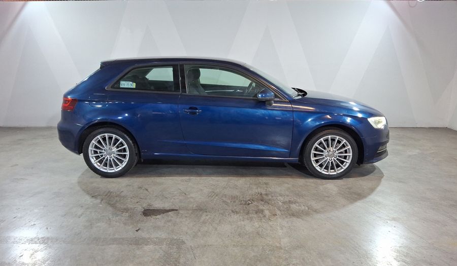 Audi A3 1.8 TFSI AMBIENTE S TRONIC Hatchback 2015