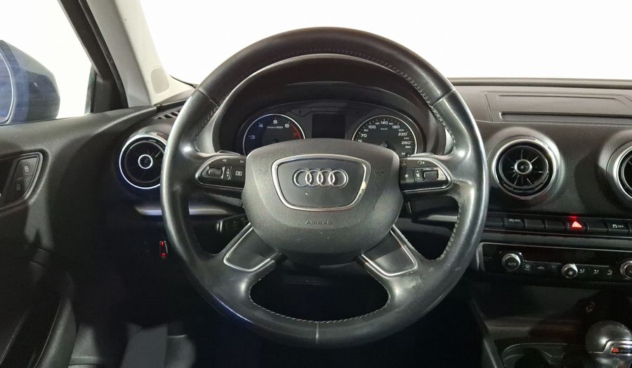 Audi A3 1.8 TFSI AMBIENTE S TRONIC Hatchback 2015
