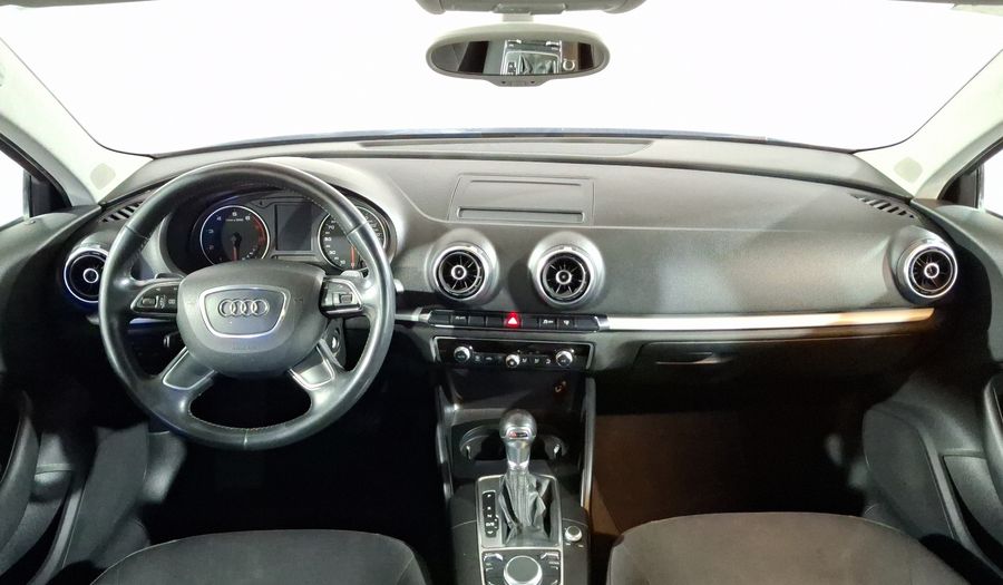 Audi A3 1.8 TFSI AMBIENTE S TRONIC Hatchback 2015