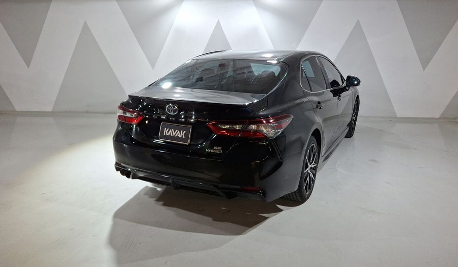 Toyota Camry 2.5 HEV SE AUTO Sedan 2023