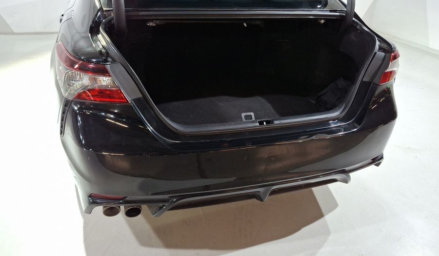 Toyota Camry 2.5 HEV SE AUTO Sedan 2023