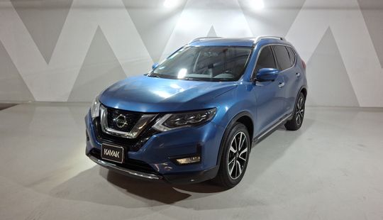 Nissan • X-Trail