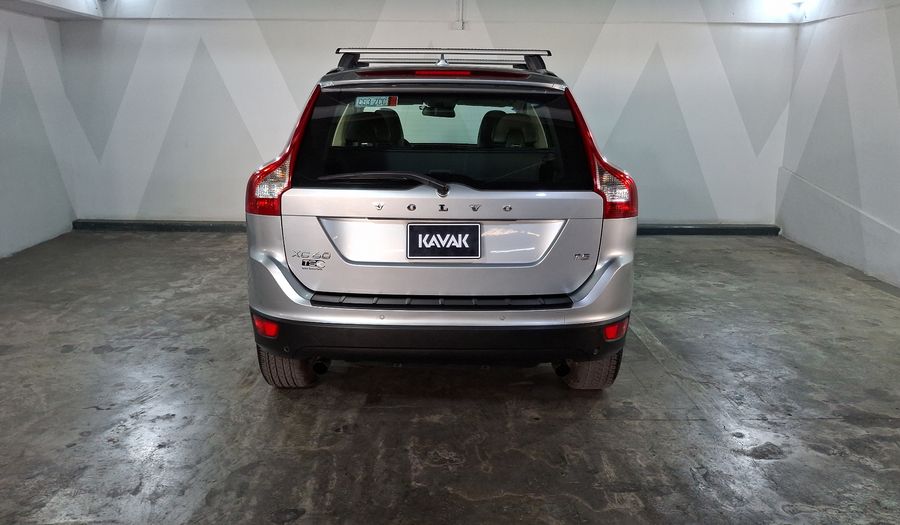 Volvo Xc60 2.0 ADDITION AT Suv 2013