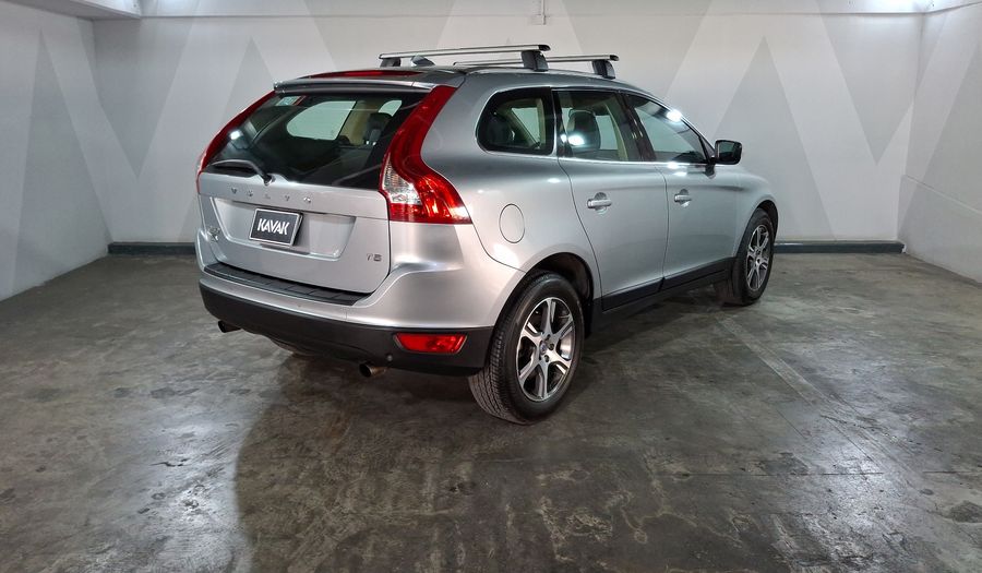 Volvo Xc60 2.0 ADDITION AT Suv 2013