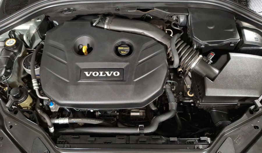 Volvo Xc60 2.0 ADDITION AT Suv 2013