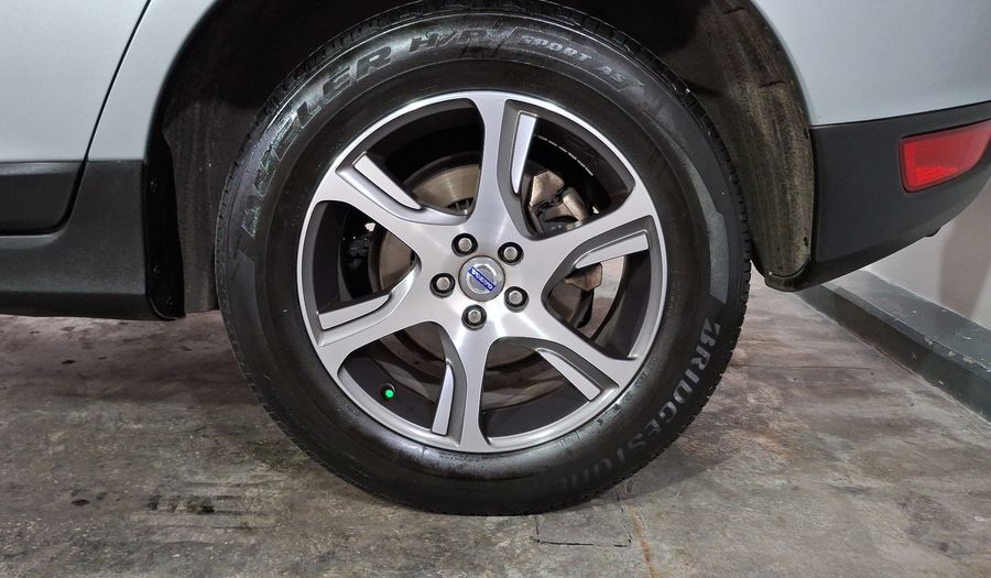 Volvo Xc60 2.0 ADDITION AT Suv 2013