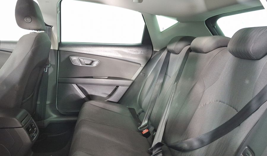 Seat Leon 1.4 TSI STYLE 140HP MT Hatchback 2014