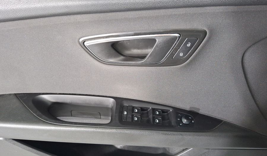 Seat Leon 1.4 TSI STYLE 140HP MT Hatchback 2014