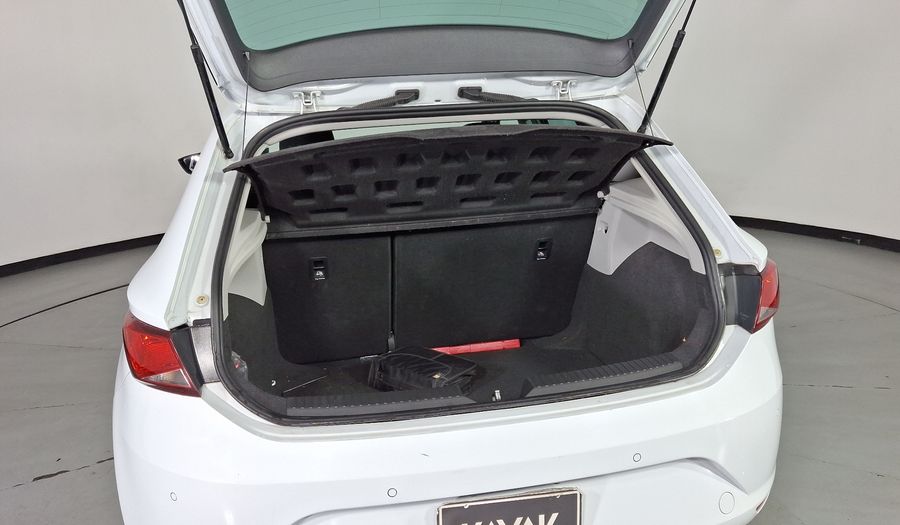 Seat Leon 1.4 TSI STYLE 140HP MT Hatchback 2014