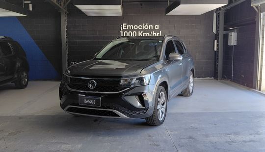 Volkswagen • Taos