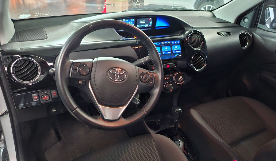 Toyota Etios 1.5 XLS AUTO Sedan 2021