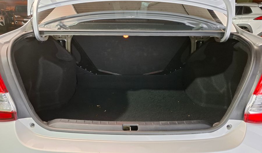 Toyota Etios 1.5 XLS AUTO Sedan 2021