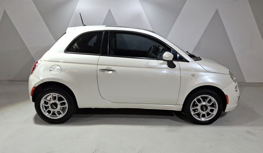 Fiat 500 1.4 TRENDY MT Hatchback 2015
