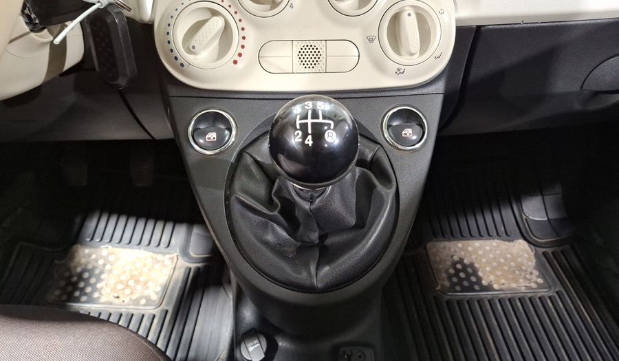 Fiat 500 1.4 TRENDY MT Hatchback 2015