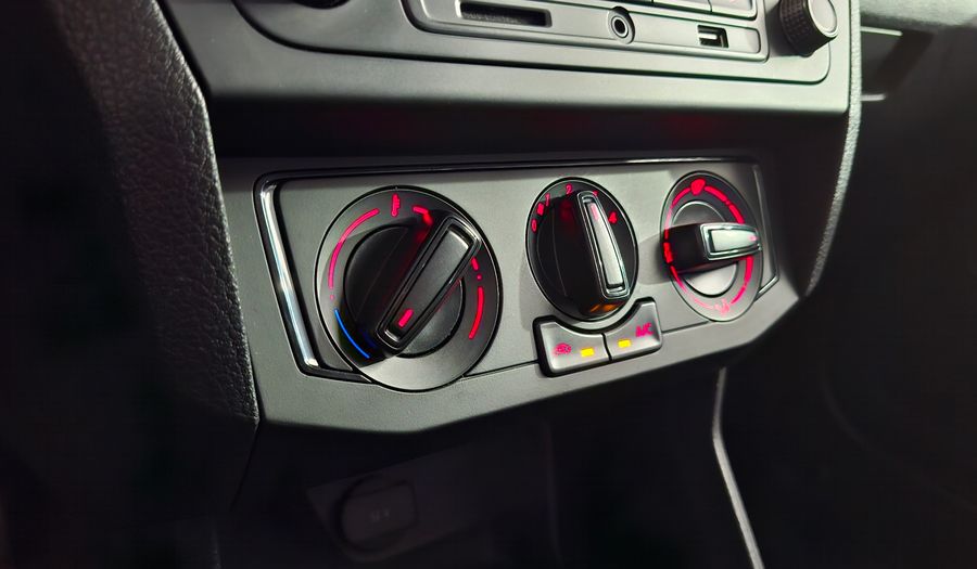 Volkswagen Gol Trend 1.6 TRENDLINE MY17 Hatchback 2017