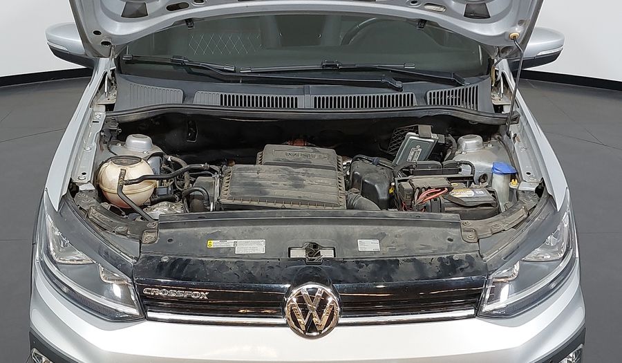 Volkswagen Fox 1.6 16V MSI CROSSFOX I-MOTION Hatchback 2016