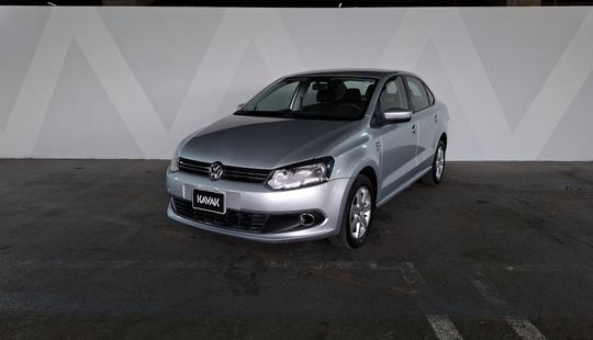Volkswagen • Vento