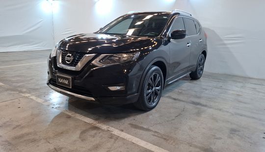 Nissan • X-Trail