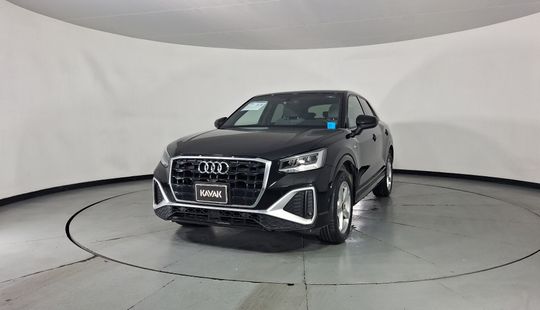 Audi • Q2
