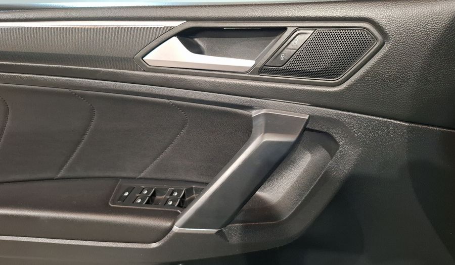 Volkswagen Tiguan 2.0 HIGHLINE DCT 4WD Suv 2020