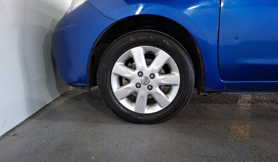 Nissan March 1.6 ADVANCE MT Hatchback 2013