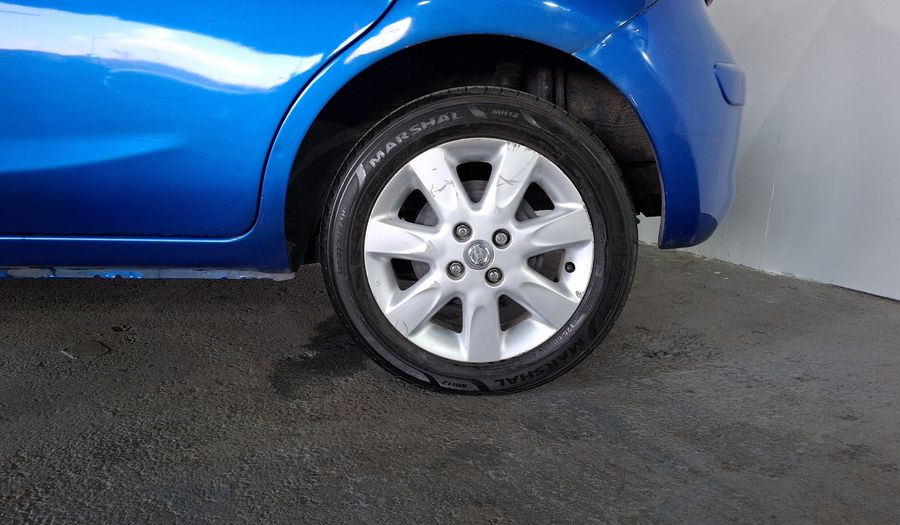 Nissan March 1.6 ADVANCE MT Hatchback 2013