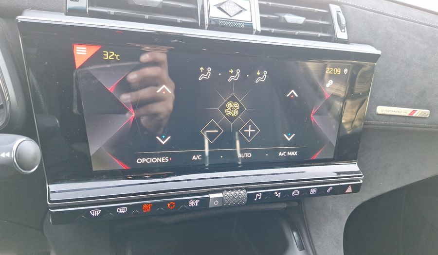 Ds 7 2.0 BLUEHDI 180 PERFORMANCE LINE AUTO Suv 2022