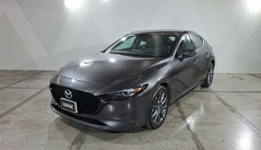 Mazda • Mazda 3