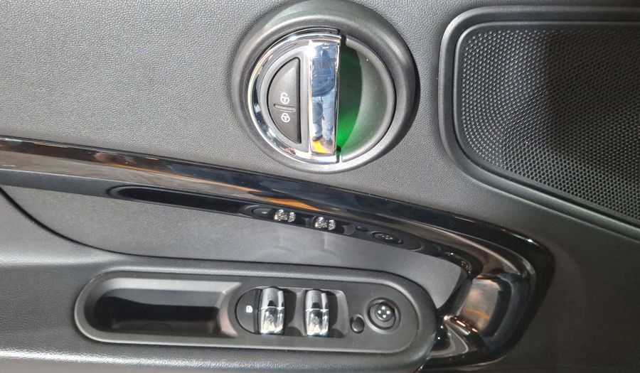 Mini Countryman 1.5 COOPER CHILI AUTO Hatchback 2021