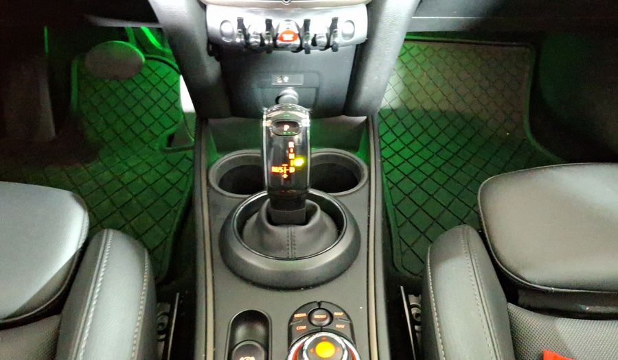 Mini Countryman 1.5 COOPER CHILI AUTO Hatchback 2021