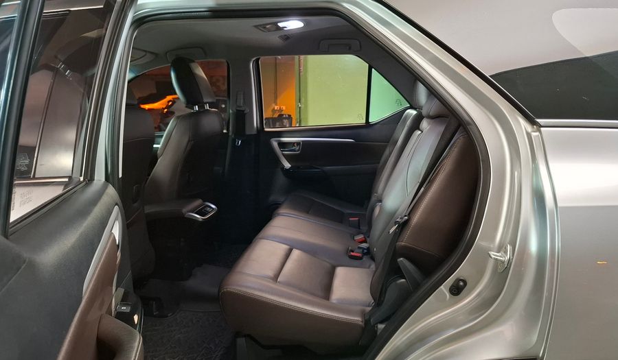 Toyota Sw4 2.8 TDI SRX AUTO 4WD Suv 2020