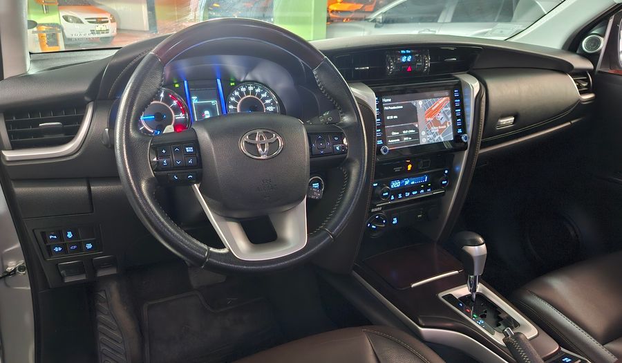 Toyota Sw4 2.8 TDI SRX AUTO 4WD Suv 2020