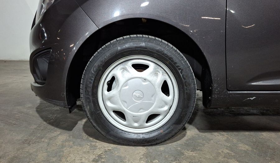 Chevrolet Spark 1.2 LS A MT Hatchback 2014