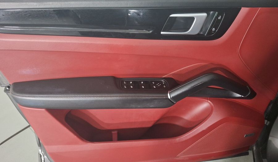 Porsche Cayenne 3.0 V6 AUTO Suv 2020