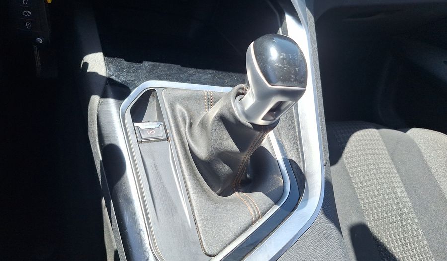 Peugeot 3008 1.5 BLUEHDI 130 ACTIVE Suv 2020